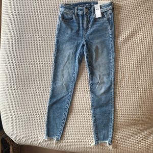 American Eagle Cozy Next Level Stretch sz 4 short